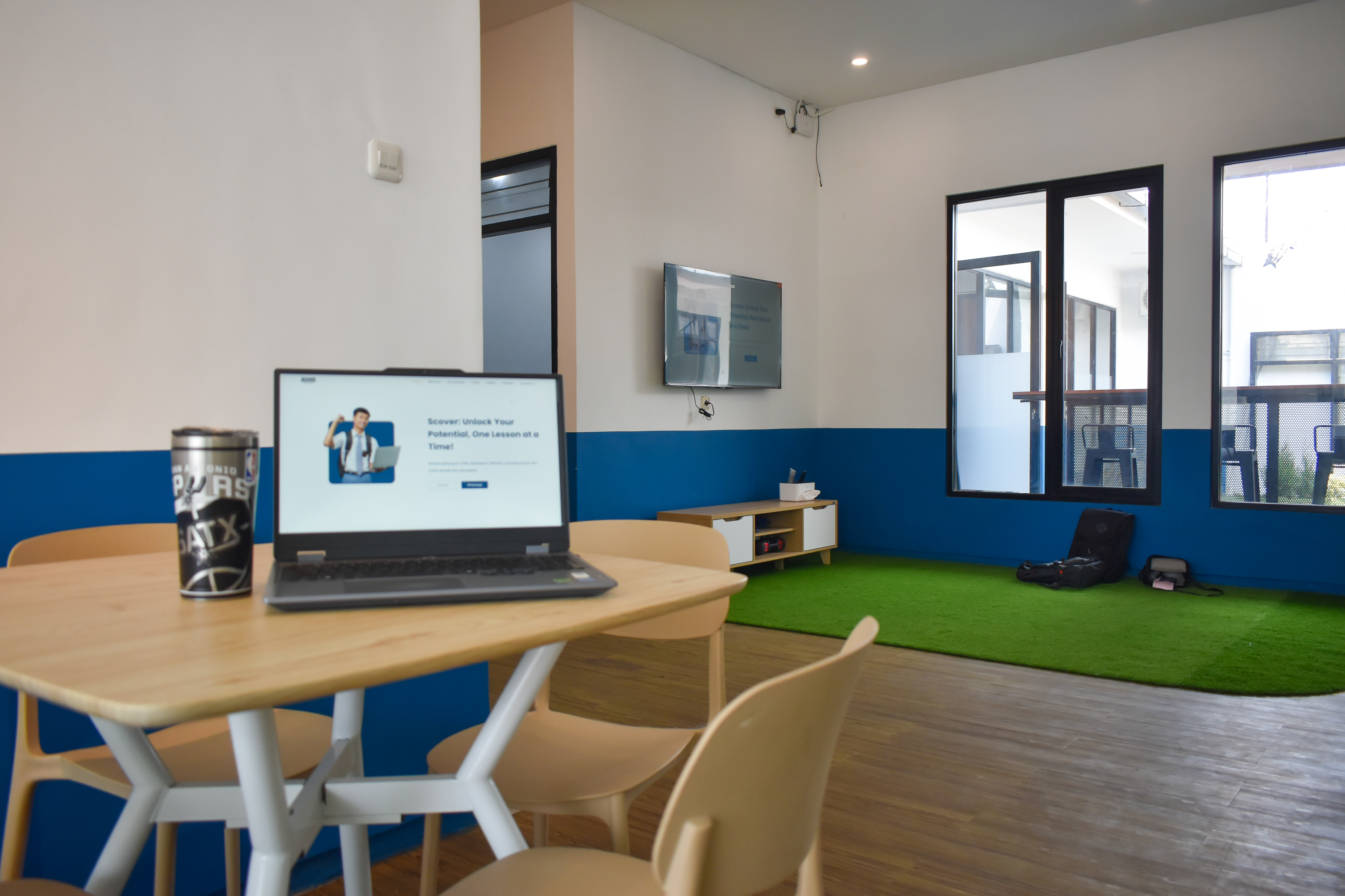 Kelas Diskusi Interaktif